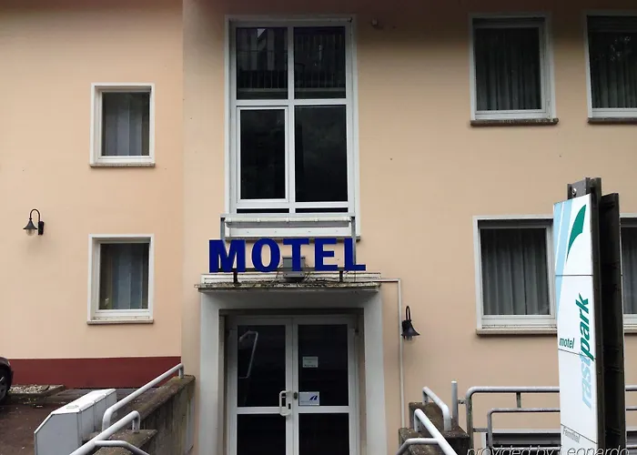 Rasthof Und Fernthal Motel